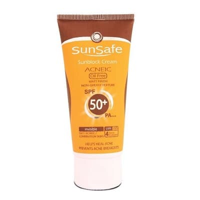 کرم ضد آفتاب بی رنگ فاقد چربی SPF50 سان سیف مناسب پوست های چرب و دارای آکنه 50 گرم